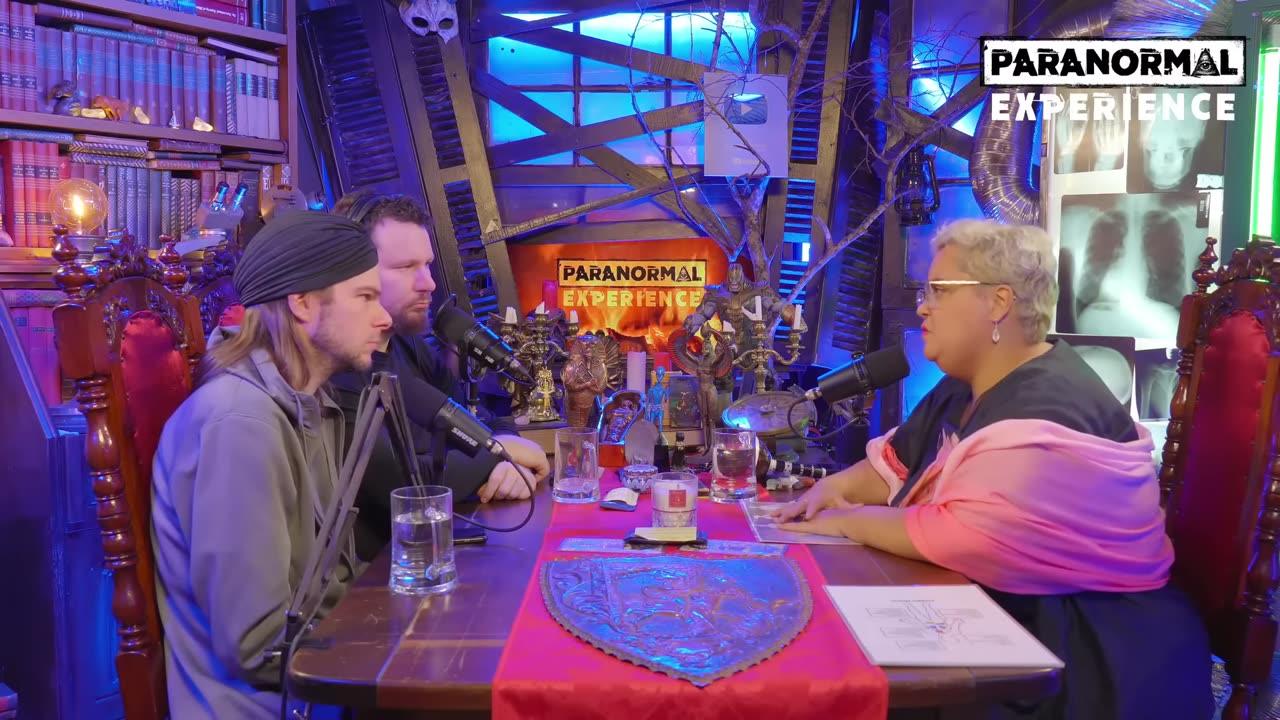 REGRESSÃO REVELA os REPTILI@NOS!