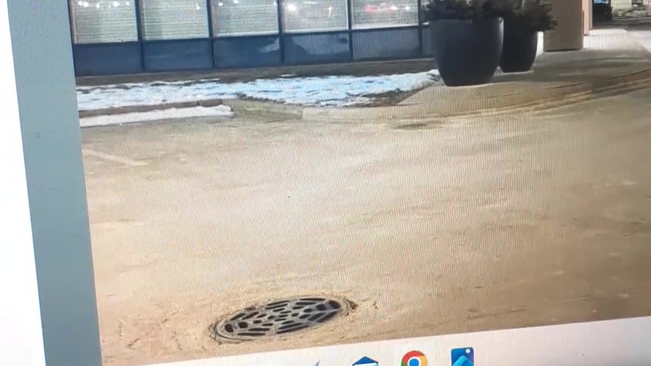 HOW TO KILL OFF A COMIC BOOK SHOP IN ONLY 6 WEEKS