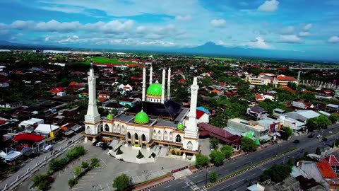 World's Most Beautiful Mosques _ Most beautiful Masjid _ Beautiful Architecture.mp4