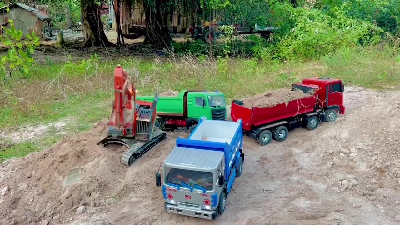 Working Time With Excavator And Truck