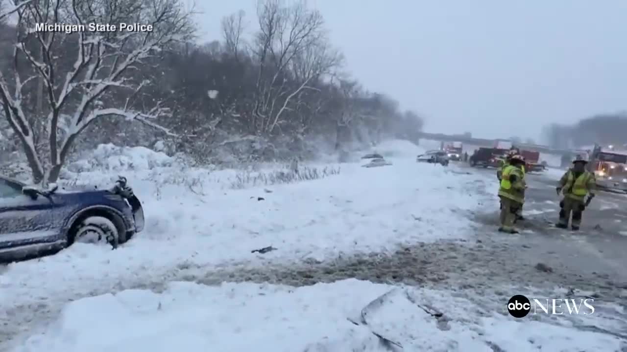 Lake-effect snowfall drops over 6 feet in Western New York