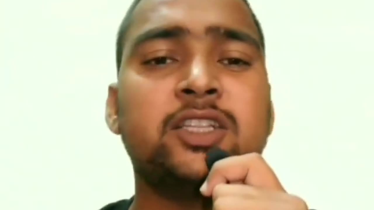 Ladaka ho ro nahi shakata