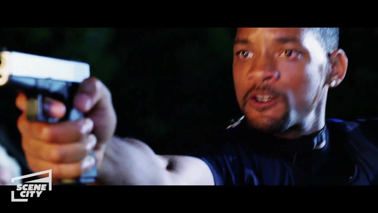 Will Smith shoots in Martin Lawrence's BUTT | Bad Boys 2 | CLIP 🔥