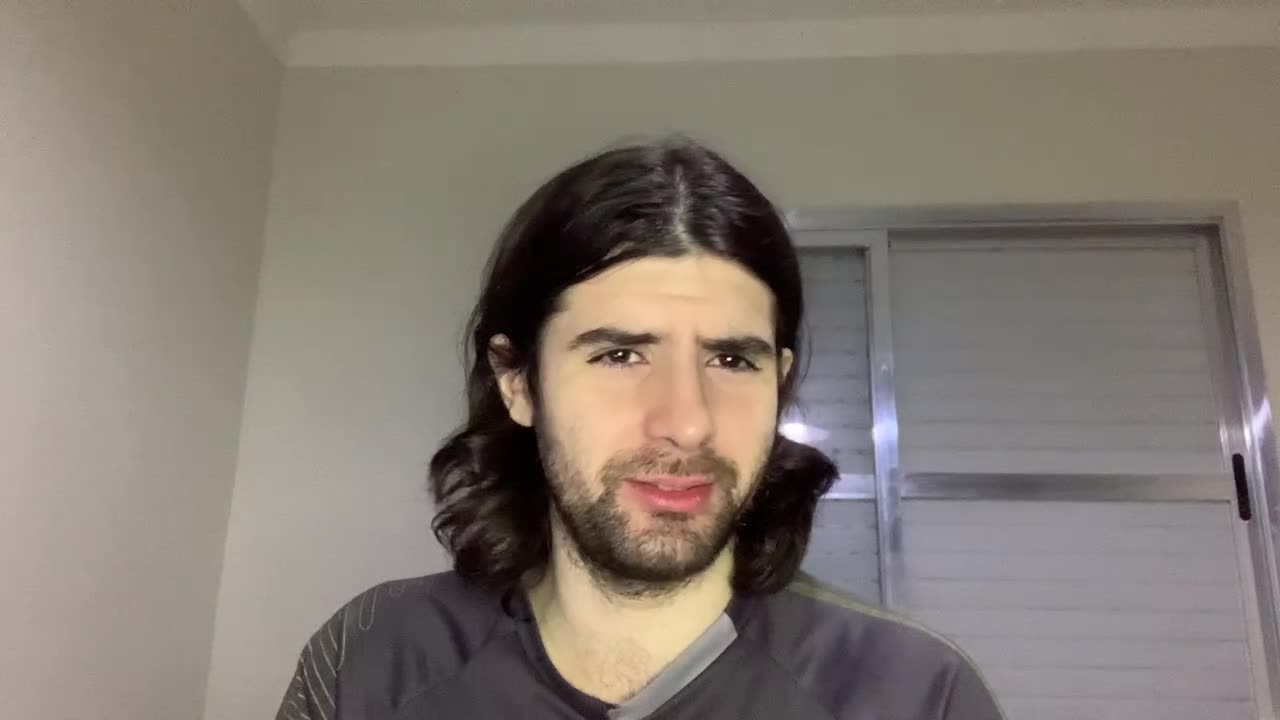 Arthur do Val é agredido com soco durante protesto em São Paulo