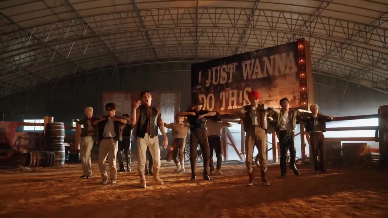 [SPECIAL VIDEO] SEVENTEEN(세븐틴) - HOT