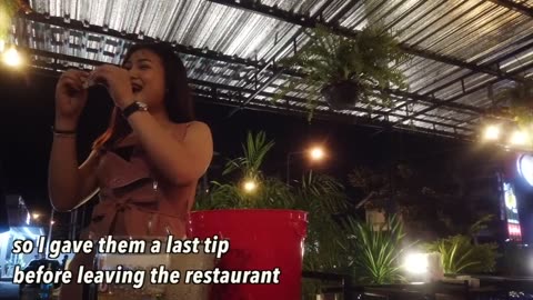 Beautiful Thai girls ripped me off, they drank all my beer and received daily salary as tips