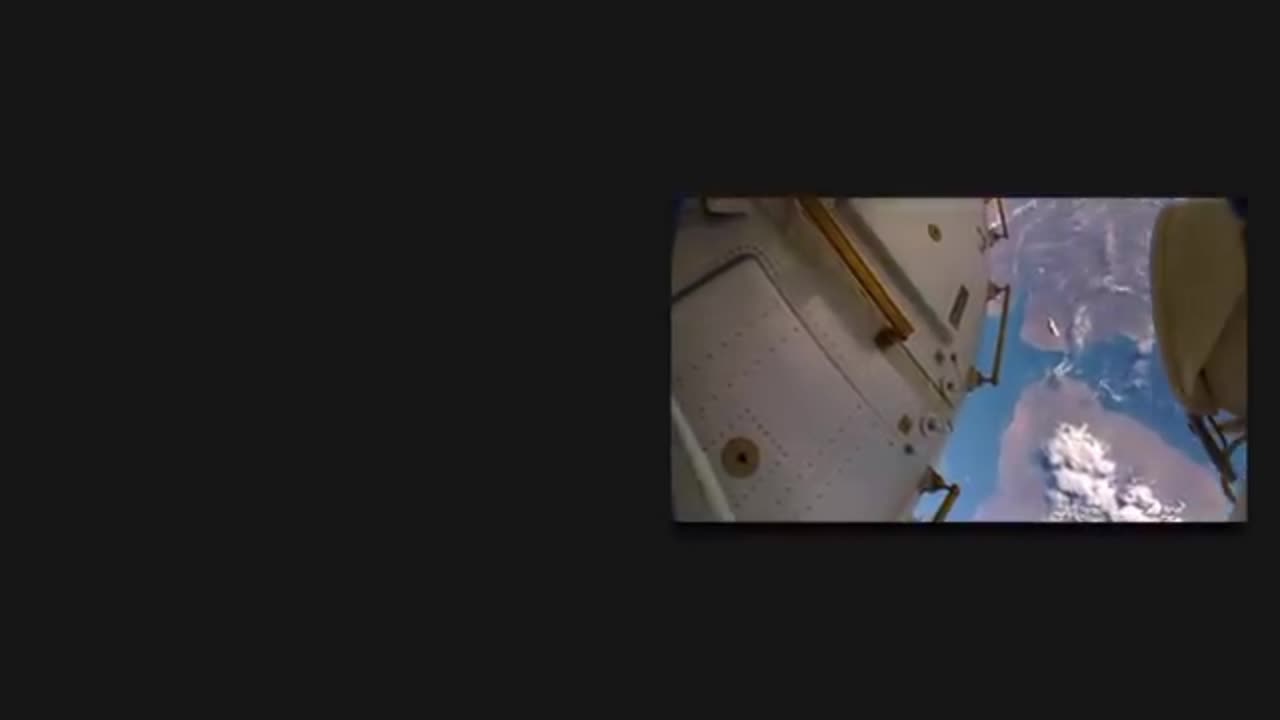 Accidentally astronaut lose a shield in space(Go pro 8 k)