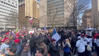 Trump Supporters Gather Outside Manhattan DA’s Office