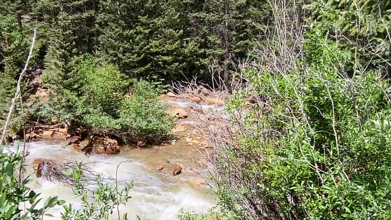 COLORADO Waterfall