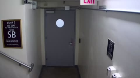 6160RHOBSBRSBST2StairwaySide_2021-01-05_16h20min01s030ms.mp4