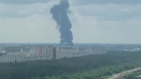 Voronezh, the oil depot is on fire 🔥🔥🔥