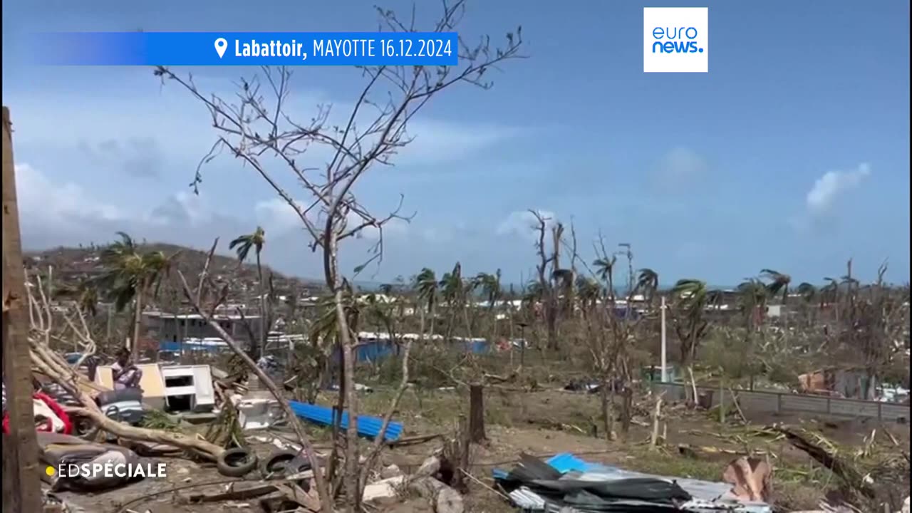 Emmanuel Macron visitará Mayotte en los próximos días tras el paso del ciclón Chido