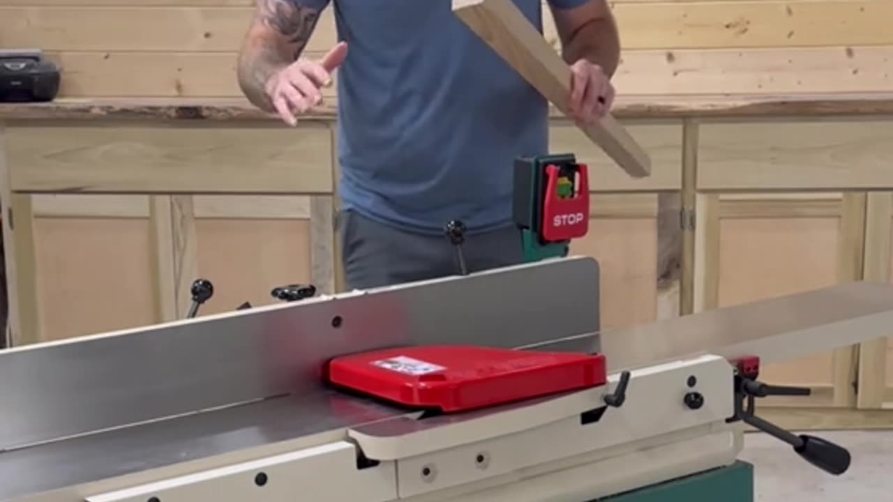 Taper on a Jointer - DIY Woodworking