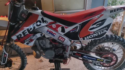 Cr250