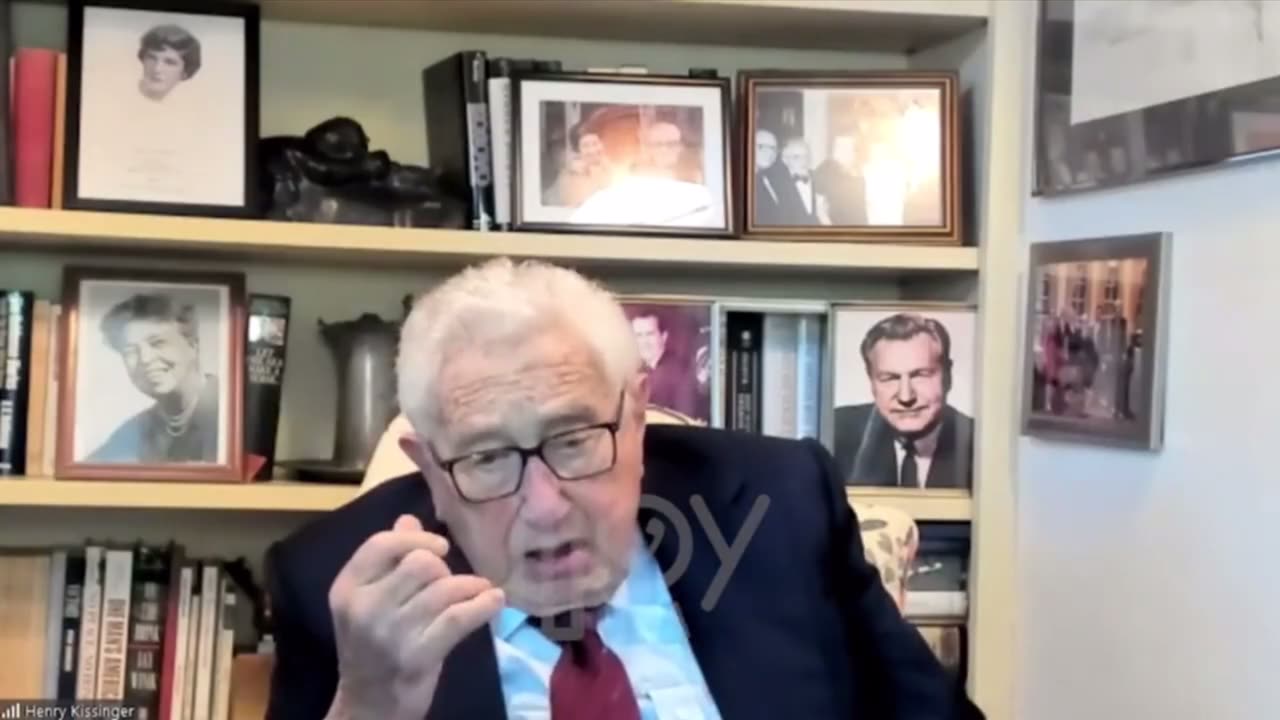 100 yr old globalist Henry Kissinger pranked He thinks he’s talking to Volodymyr Zelenskyy