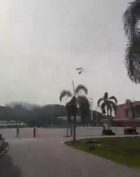 Malaysia: 10 people were killed in the collision