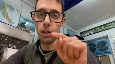 In questo video Simone Ippolito ha raccolto le PROVE della geoingegneria