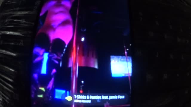 SOME RANDOM BITCH DANCING IN A CLUB FROM SNAP CRAP