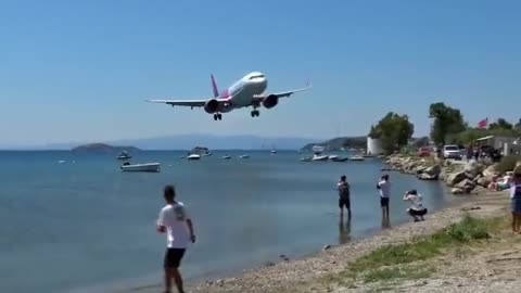 Wizzair Airbus A321Neo landing at Skiathos