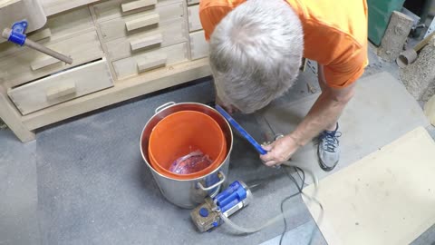 Turning a walnut Urn