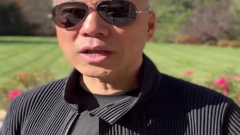 20221105文贵先生GETTR： #舒尔茨访华：经济被绑架，政治上跟美国不好，没选择！马克龙还有N个国家要去，给习主席加印（认可你）。