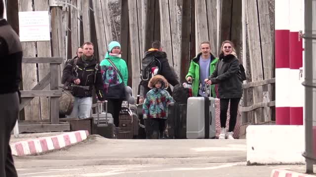 'We will fight, even if Europe doesn't help us': Ukrainian refugee