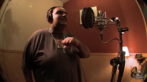 MARCOSNORTHCOAST - FILHO ZICA DO PADRÃO (CLIPE OFICIAL)