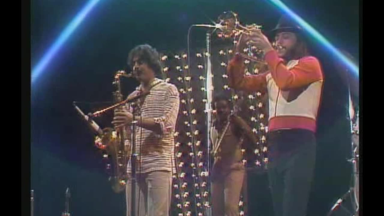 Chuck Mangione - Feels So Good = Midnight Special 1978