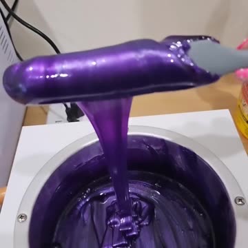Melting Smooth Hypnotic Purple Seduction Hard Wax | Emerald Aesthetics