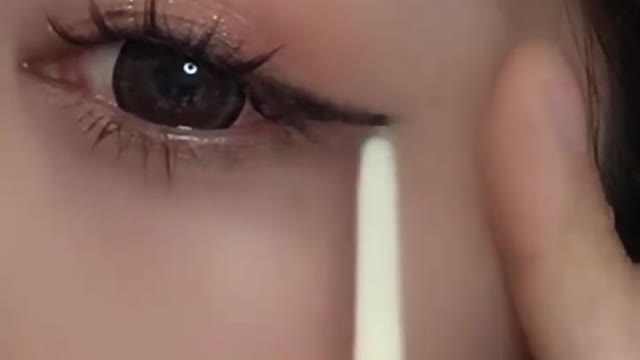 Professional makeup artist, beauty secrets, Mekup Art, look beautiful, lips hack,eye makeup#short