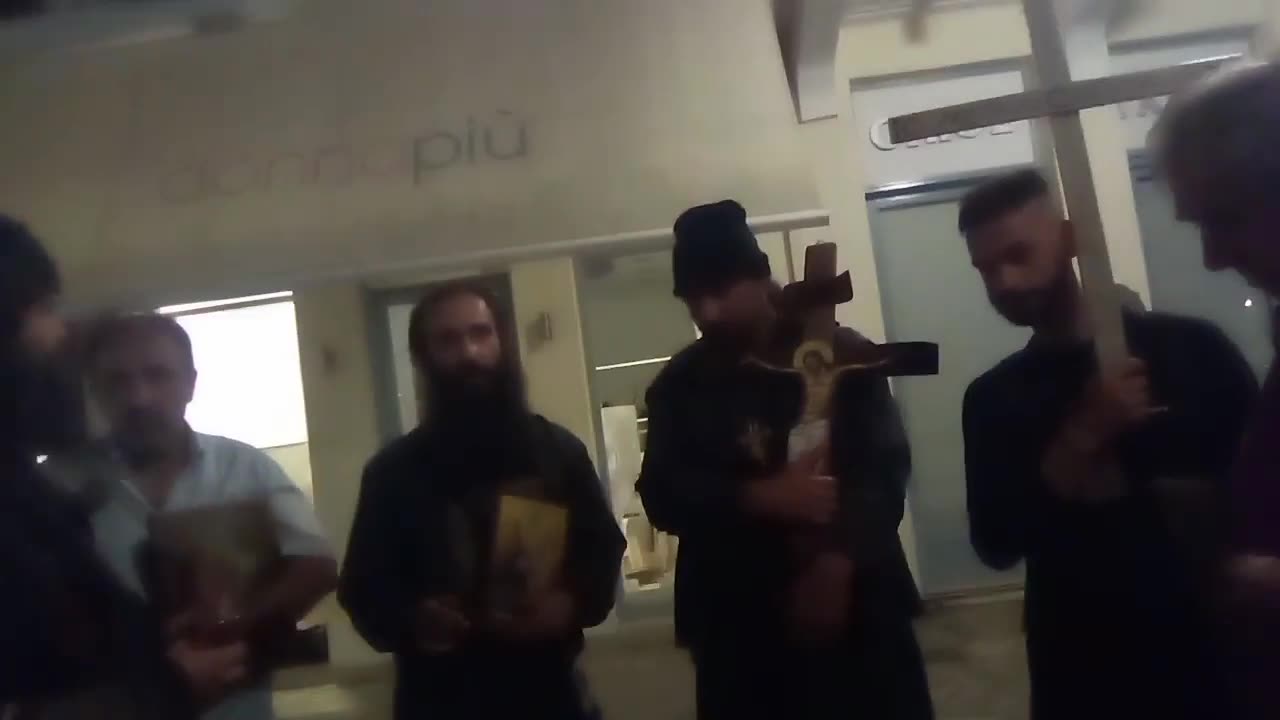 ΠΕΡΝΕΤΕ ΟΛΟ ΤΗ ΜΕΤΑΧΕΙΡΙΣΜΈΝΗ ΚΑΙ ΡΙΧΝΕΤΑΙ