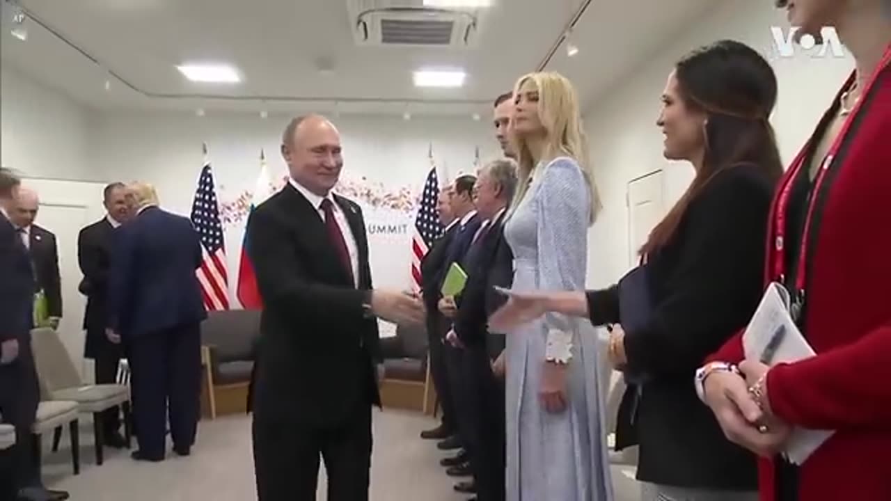 Donald Trump meeting with putin