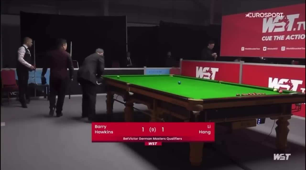 Barry Hawkins ADAMANT! Was it a PUSH Shot_