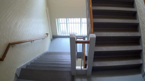 3896FHOB05Stair8_2021-01-06_13h19min02s927ms.mp4