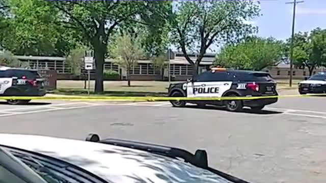 At least 15 killed inTexas school shooting