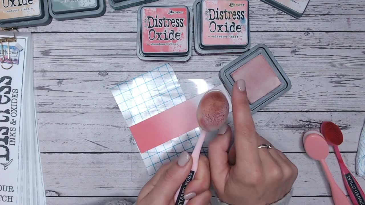 DISTRESS OXIDE INK COLOUR COMBINATIONS - Saltwater Taffy