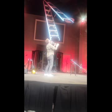 Ron Pearson is juggling with a ladder!