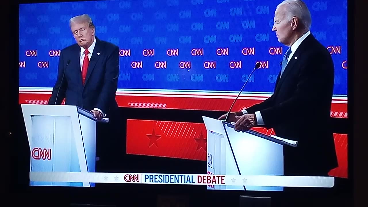 COMEDY SHIT SHOW "DEBATE" TRUMP VS BIDEN #TRUMP24