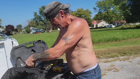 REPAIRING THE TRAILER AUTOMATIC BRAKE SYSTEM UNIT