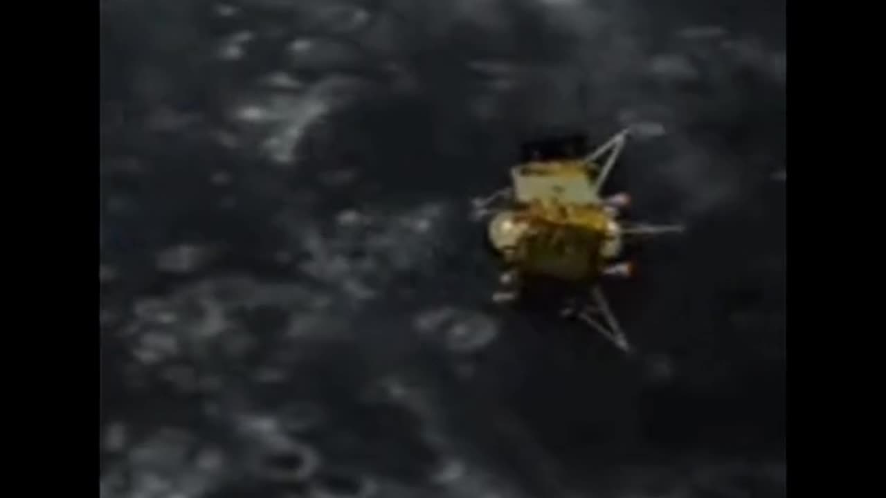 Ree video of India chandrain landing on moon