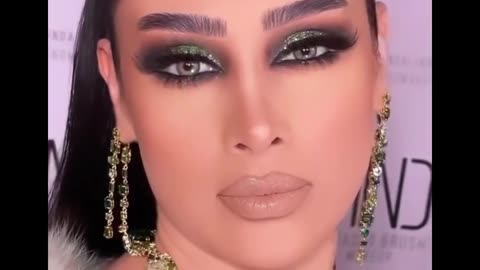 Beautiful Makeup🥰💜🔥