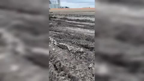 Abandoned Russia'n Tor M1 Air Defence System stuck in the mud in Chernihiv Ukraine