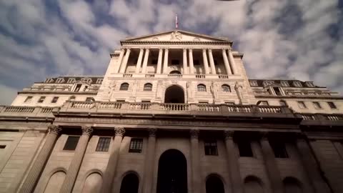 Truss fights for her job, new UK finance minister says she made mistakes