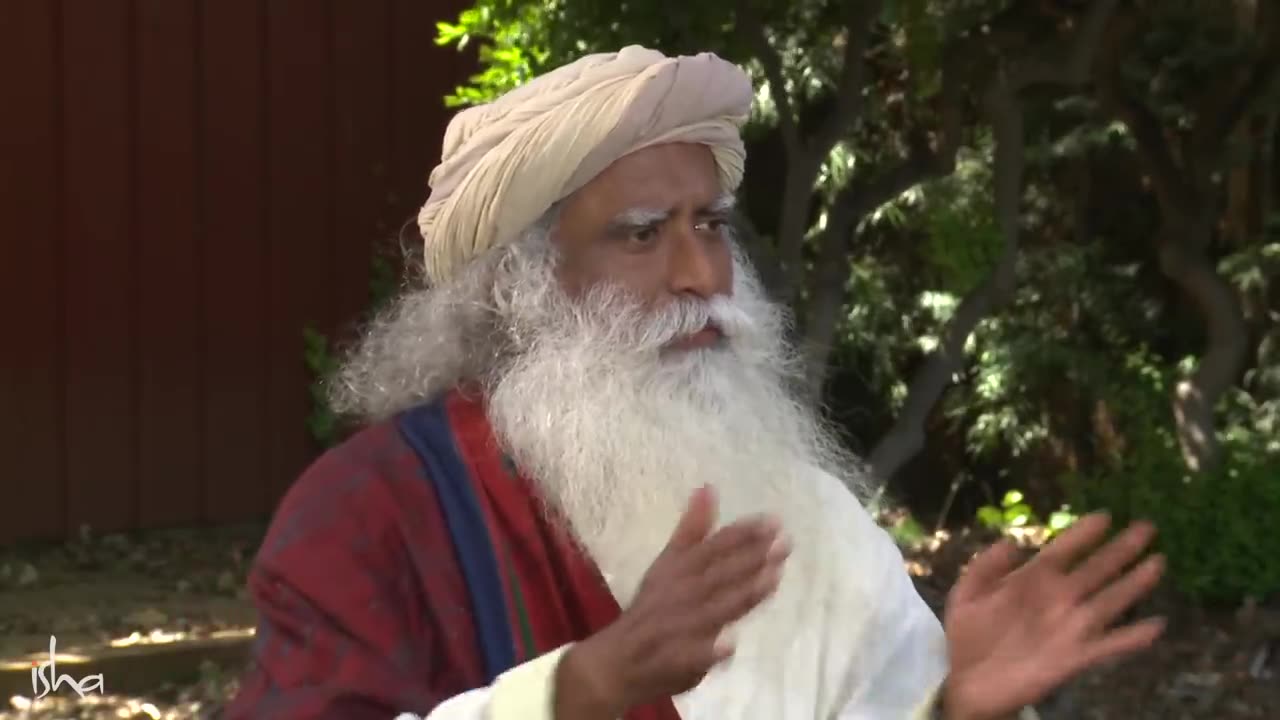 How Yogis Know the Secrets of the Universe – Sadhguru