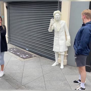 Best Reaction 😂😂💃 They wanted a Photo