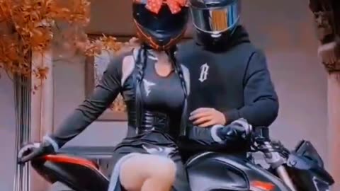 Rider couple