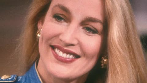 WHAT 18 SUPERMODELS OF 79-80S LOOK LIKE NOW