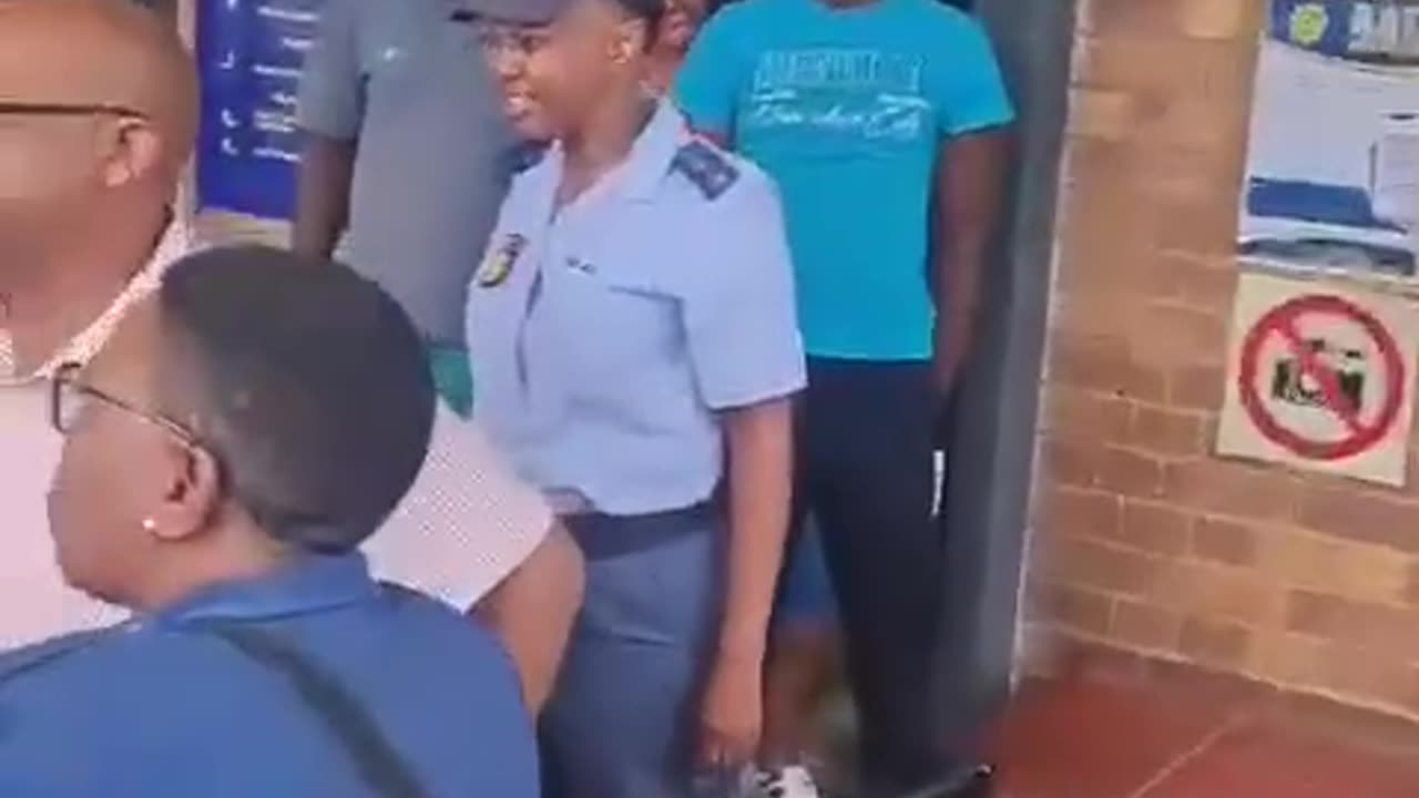 Off-duty Police officer in Rusternburg caught on tape assaulting a civilian