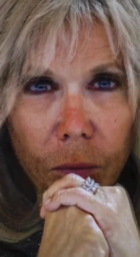 Transznemű feleség