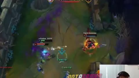 Top 25 Smartest Plays In League of Legends